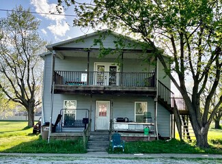 408 N Mapleton St, Columbus, IN 47201