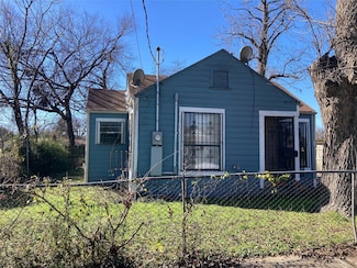 2907 Swanson St, Dallas, TX 75210