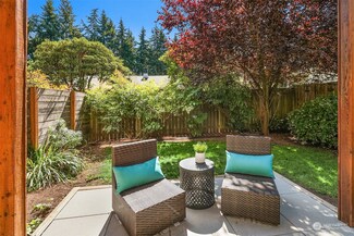 829 NW 97th St Unit C, Seattle, WA 98117