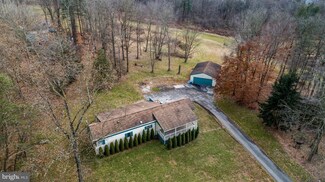 330 Creek Rd, Manchester, PA 17345