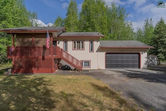 2946 Cecile St, North Pole, AK 99705