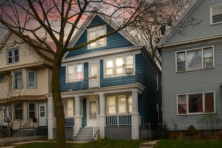 2349 S 8th St, Milwaukee, WI 53215