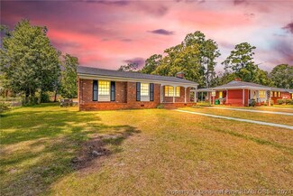 2005 Riverwood Ave, Lumberton, NC 28358