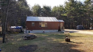 32 Tufts Rd, Middleton, NH 03887