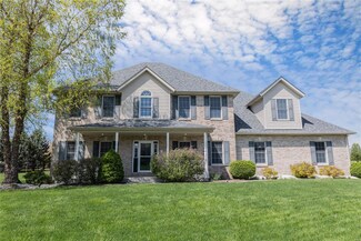 1711 Clover Ridge, Columbia, IL 62236