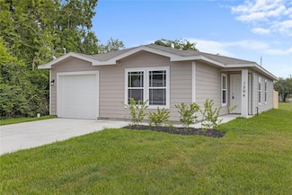 1204 Daniel St, Baytown, TX 77520