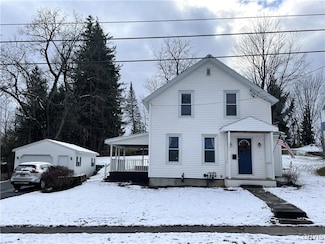 197 W Bacon St, Waterville, NY 13480