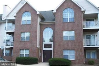 9605 Lake Pointe Ct Unit 303, Upper Marlboro, MD 20774
