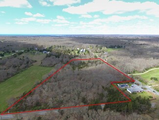 0 Horseneck Rd, South Dartmouth, MA 02748