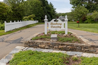 367 Main St Unit 16, Old Saybrook, CT 06475