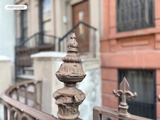 215 E 118th St Unit 4R, New York, NY 10035
