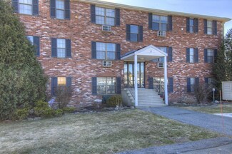 48 Westville Rd Unit 2-3, Plaistow, NH 03865