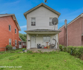 14 E Railroad St, Plymouth, PA 18651