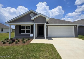 7427 Morningside Dr, Panama City, FL 32404