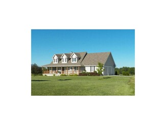 5097 SE Fox Run Rd, Lathrop, MO 64465