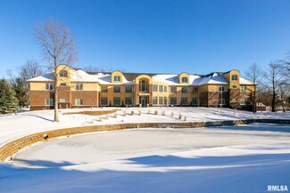 6211 Utica Ridge Rd Unit 102, Davenport, IA 52807