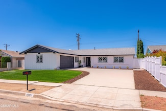 6669 Charing St, Simi Valley, CA 93063