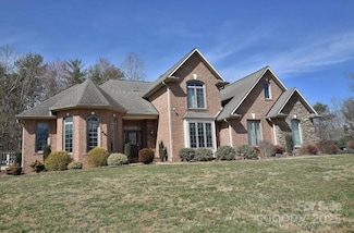 111 Springwood Dr NE, Valdese, NC 28690