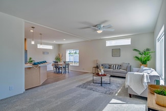 300 Luman Rd Unit 206, Phoenix, OR 97535