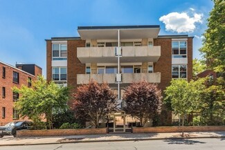100 Marion St Unit 33, Brookline, MA 02446