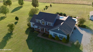 610 Rolling Meadows Ln, Rickman, TN 38580