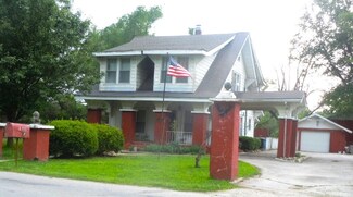4210 N Saint Louis Ave, Webb City, MO 64870
