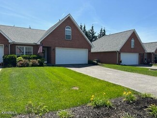 2909 Dominion Dr, Maryville, TN 37803