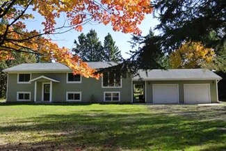 4949 County Road 12, Moose Lake, MN 55767