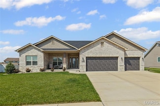 2626 Waldon Ln, Belleville, IL 62221