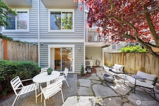 2643 NW 57th St Unit A, Seattle, WA 98107