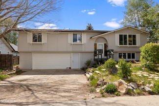 321 18th St, Kremmling, CO 80459