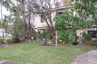 114 W Davis Blvd, Tampa, FL 33606