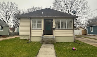 1206 3rd St NE, Rochester, MN 55906