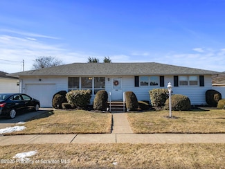 2 Stock Ave, Kingston, PA 18704