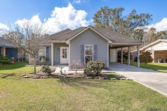 2013 N Amelia Ave, Gonzales, LA 70737