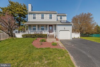 2131 Heritage Ct, Croydon, PA 19021