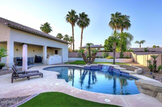 8026 W Villa Lindo Dr, Peoria, AZ 85383