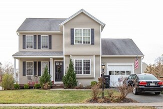 19 Goldenwood Dr, Norton, MA 02766