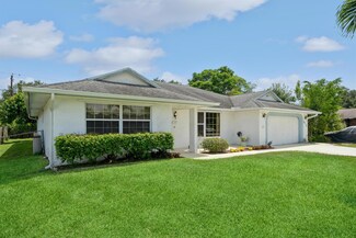 418 SW Lucero Dr, Port Saint Lucie, FL 34983