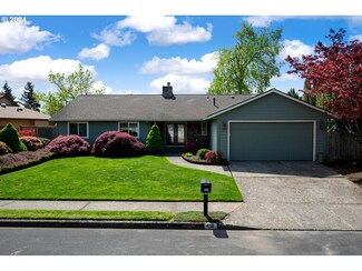 458 NE 25th St, Gresham, OR 97030