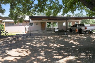 729 E Reno Rd, Azle, TX 76020