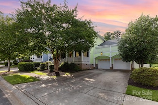 9210 Ginhouse Ln, Charlotte, NC 28277