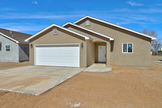 811 Lahaina Ave, Moriarty, NM 87035