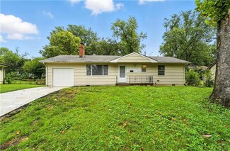 11405 Myrtle Ave, Kansas City, MO 64137