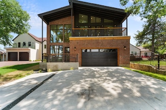 3110 W Jefferson Blvd, Dallas, TX 75211