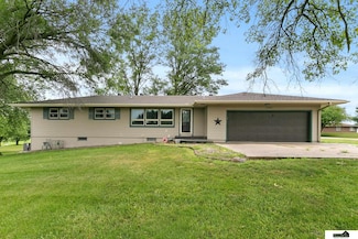 1200 Parker Dr, Syracuse, NE 68446
