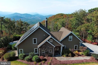 1239 Top of the Mountain Rd, Rio, WV 26755