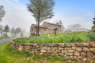93 Lincoln Ave, Ashburnham, MA 01430