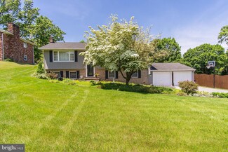 11820 Bradford Dr, Hagerstown, MD 21742