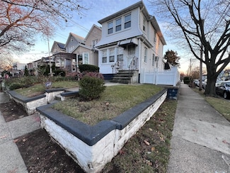 12202 Linden Blvd, South Ozone Park, NY 11420
